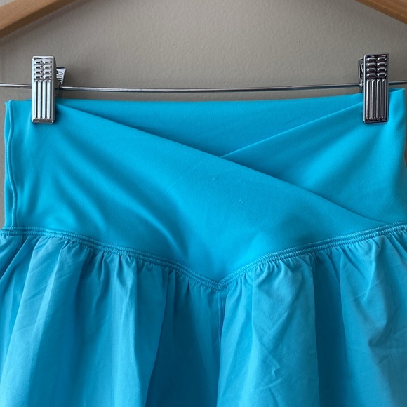 Aerie Offline Cross Over Flowy Short - Picture 3 of 10